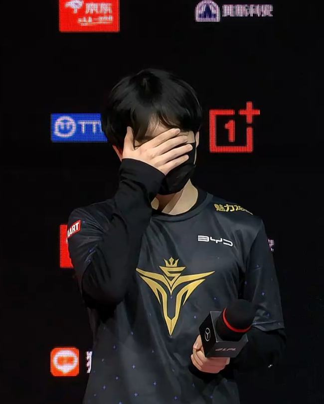 Rookie重要时刻反败为胜,澳大利亚队带队取胜!气势如虹延续 Rookie重要时刻反败为胜,澳大利亚队带队取胜!气势如虹延续