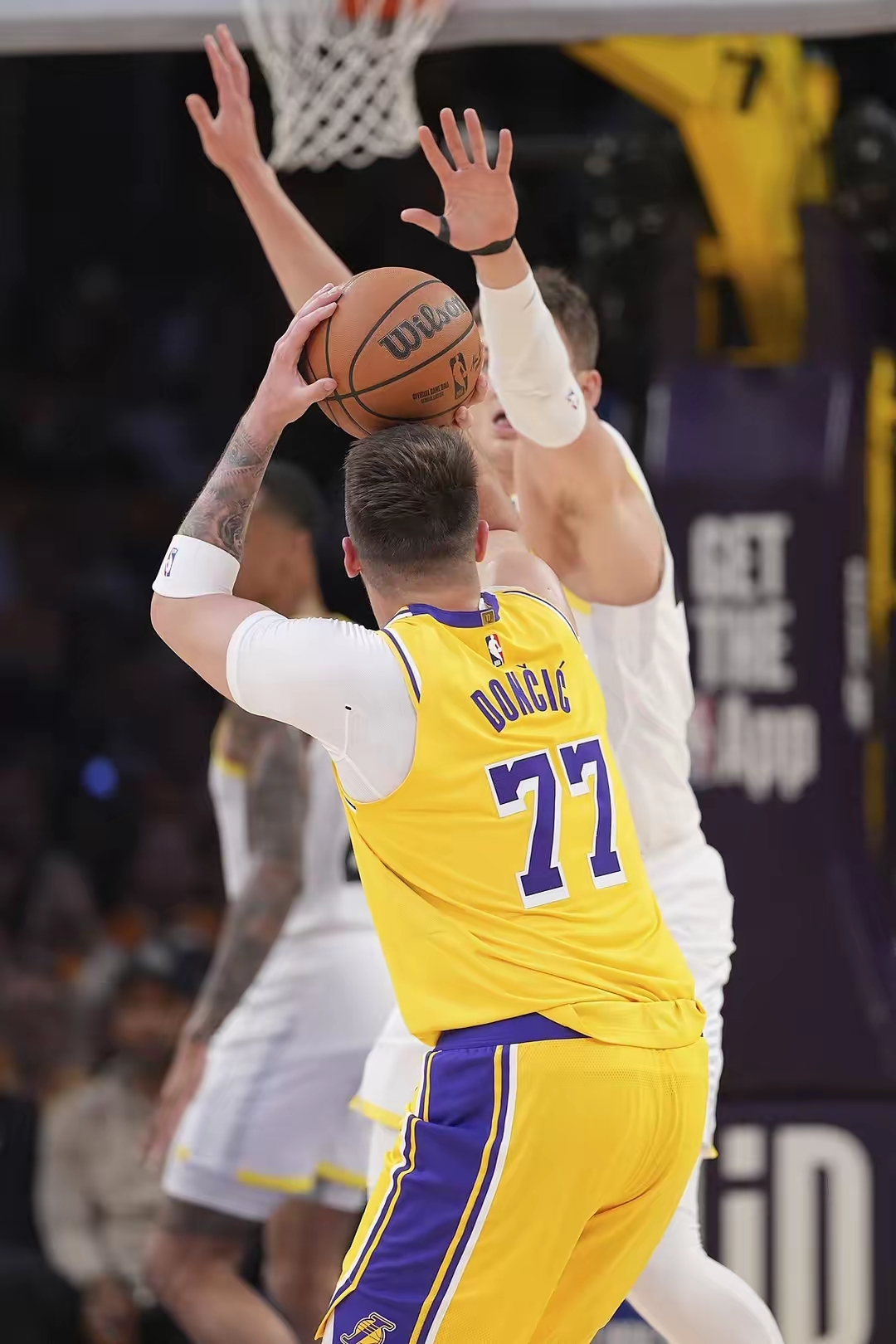 NBA常规赛赛程吃紧，亚特兰大今晨防线松动，质疑声仍在，训练强度明显提升的简单介绍
