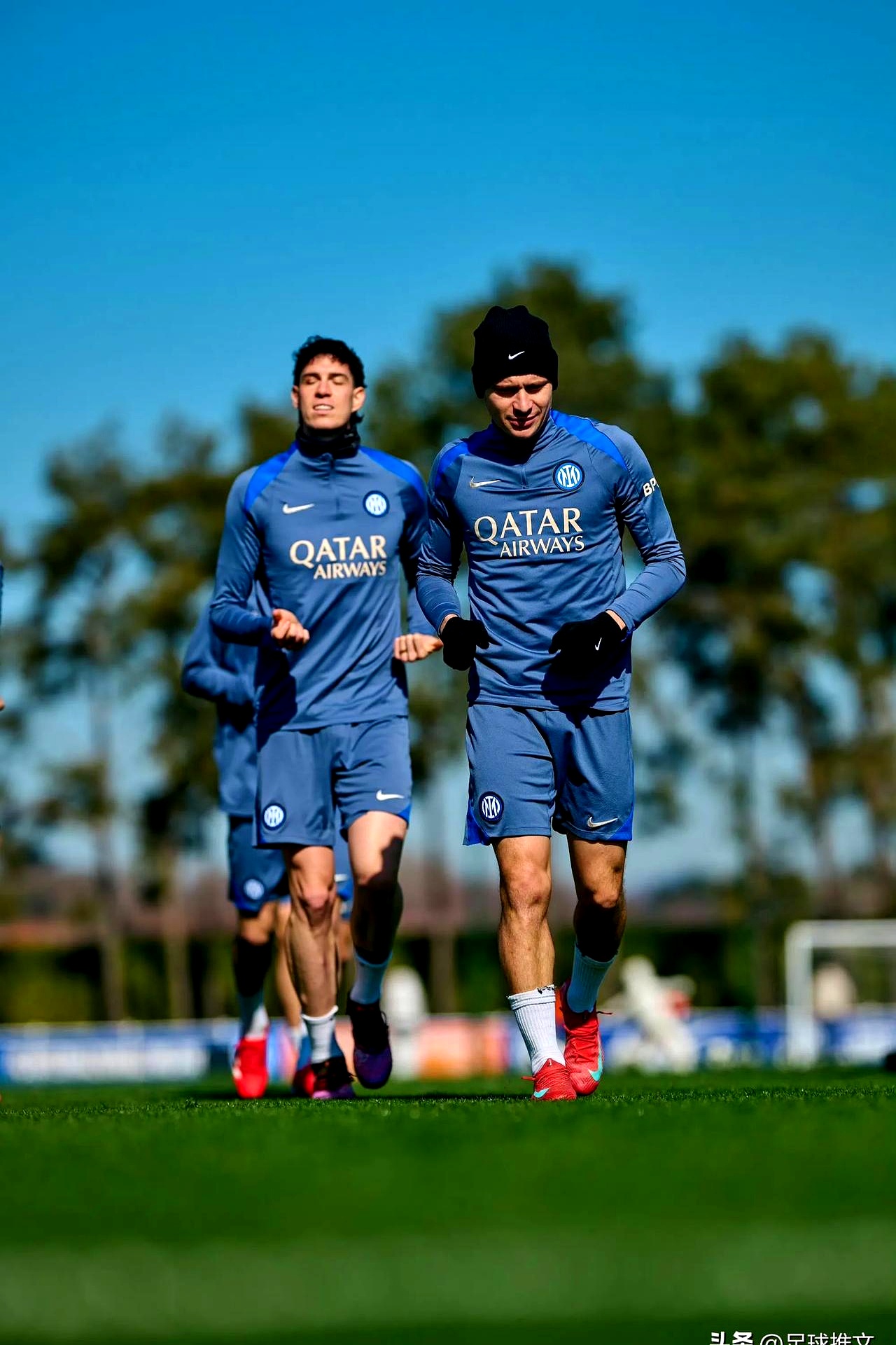 今晨国际米兰备战亚冠,内部沟通细节曝光,更衣室稳定,球队文化再被提及的简单介绍 今晨国际米兰备战亚冠,内部沟通细节曝光,更衣室稳定,球队文化再被提及的简单介绍