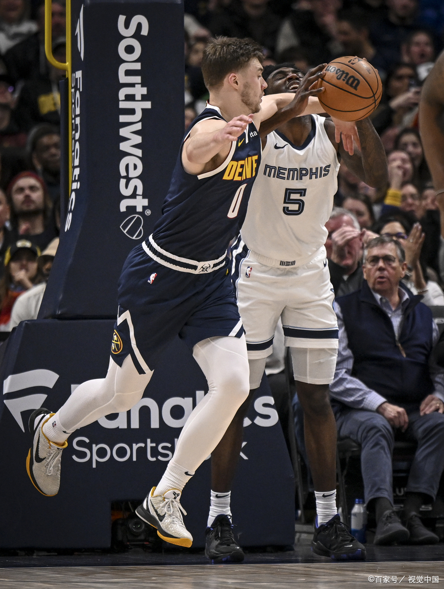 关于赛前突围战来临，多伦多猛龙围绕NBA常规赛主帅复盘，更衣室稳定，资深球员宣示担当的信息