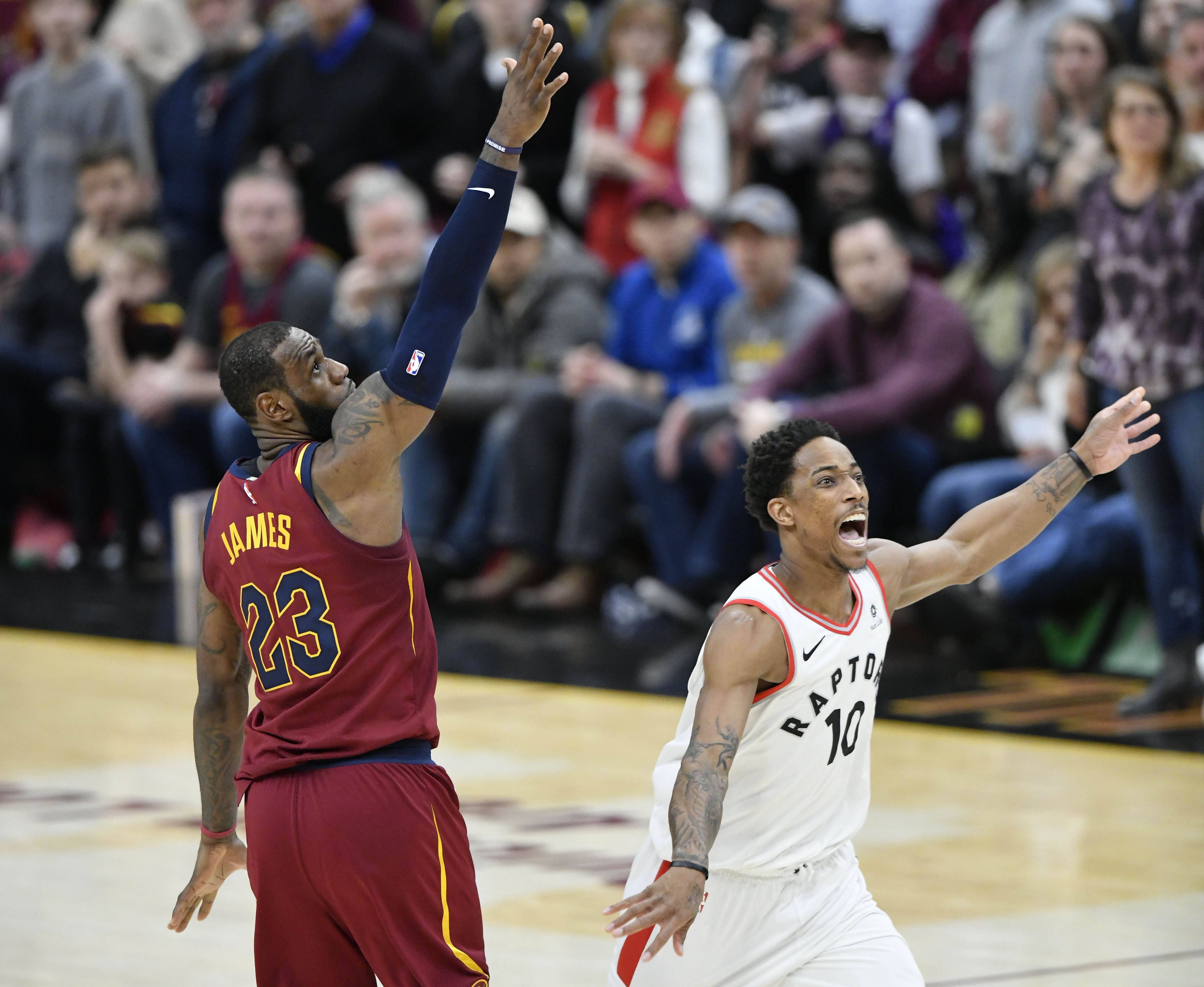 关于赛前突围战来临，多伦多猛龙围绕NBA常规赛主帅复盘，更衣室稳定，资深球员宣示担当的信息